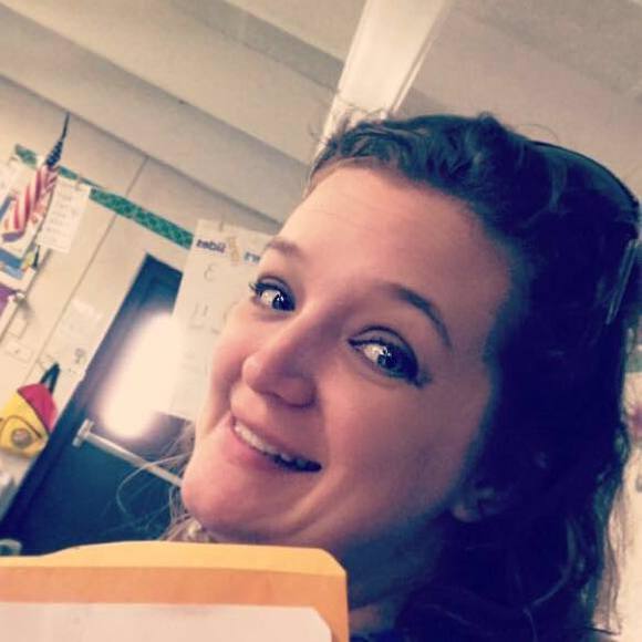 Meet your Posher, Jennifer - Picture 1 of 1